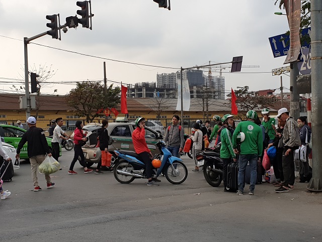 Hà Nội: Bến xe thưa vắng, giao thông ổn định ngày cuối kỳ nghỉ Tết Nguyên đán 2019 - Ảnh 5