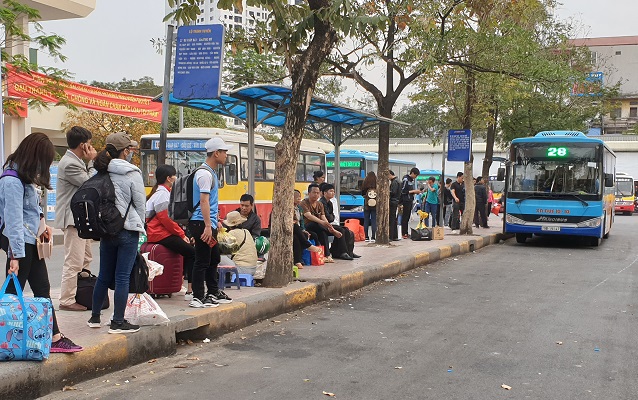 Hà Nội: Bến xe thưa vắng, giao thông ổn định ngày cuối kỳ nghỉ Tết Nguyên đán 2019 - Ảnh 6