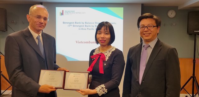 4 năm liên tiếp Vietcombank nhận giải “Ngân hàng có bảng cân đối tài chính mạnh nhất Việt Nam” - Ảnh 1