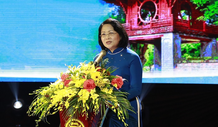 Hà Nội biểu dương "Người tốt, việc tốt", vinh danh Công dân Thủ đô ưu tú năm 2019 - Ảnh 6