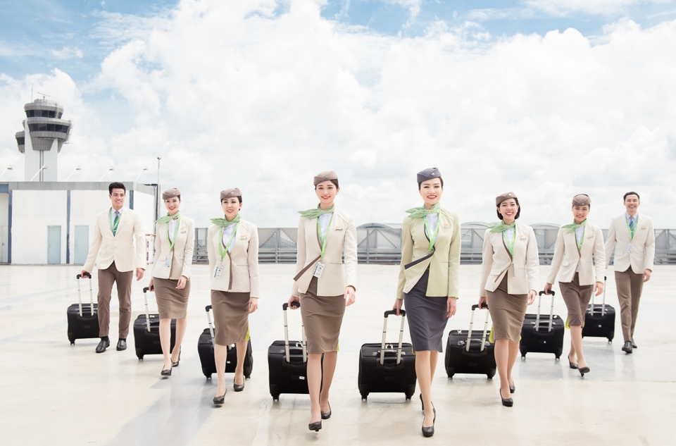 Bamboo Airways tuyển dụng tiếp viên hàng không quy mô lớn cuối năm 2019 - Ảnh 1