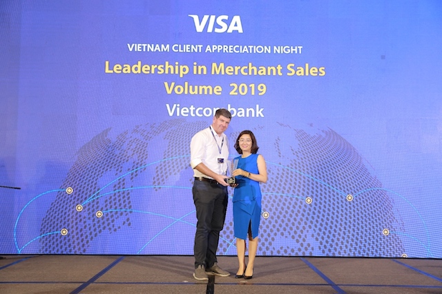Tổ chức thẻ quốc tế Visa vinh danh Vietcombank là Ngân hàng dẫn đầu thị trường - Ảnh 2