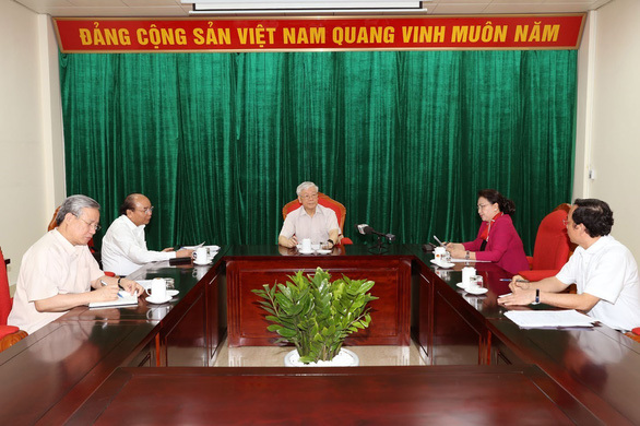 Tổng Bí thư, Chủ tịch nước Nguyễn Phú Trọng chủ trì họp lãnh đạo chủ chốt - Ảnh 2