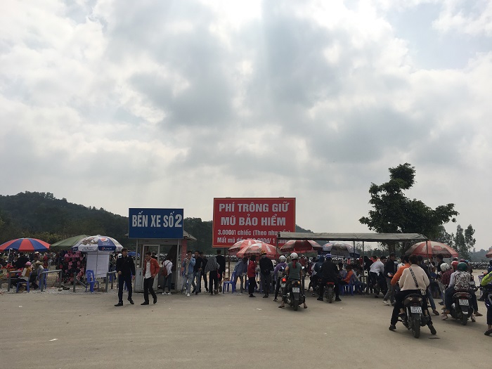 Lễ hội Xuân Tây Thiên 2019: Vé gửi xe in 4.000 đồng, thu 10.000 đồng - Ảnh 1
