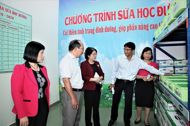 Thành phố Hồ Chí Minh phối hợp nhịp nhàng trong công tác triển khai sữa học đường - Ảnh 6
