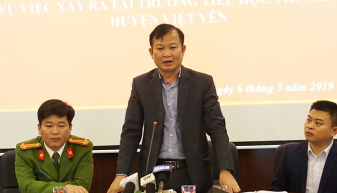 Dư luận bức xúc, phản đối kết luận thầy giáo ở Bắc Giang chưa có hành vi dâm ô - Ảnh 1