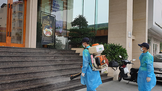 Đà Nẵng chọn 3 khách sạn cách ly người nước ngoài - Ảnh 1