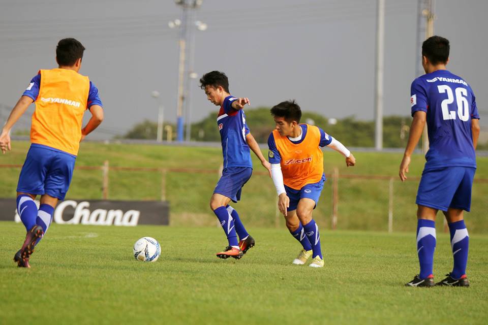 U23 Việt Nam trở lại sân tập chuẩn bị cho trận gặp Thái Lan - Ảnh 1