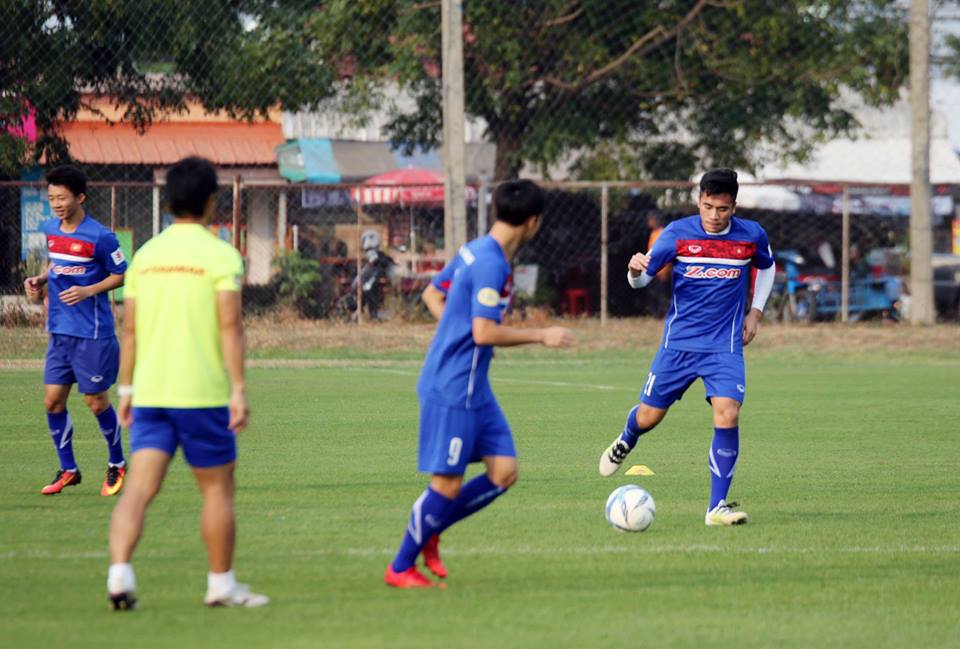 U23 Việt Nam trở lại sân tập chuẩn bị cho trận gặp Thái Lan - Ảnh 4