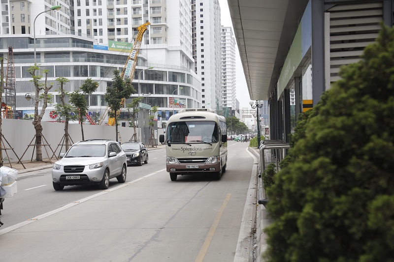 Xử lý phương tiện lấn làn buýt BRT: Khó từ chính sách đến thực tế - Ảnh 1
