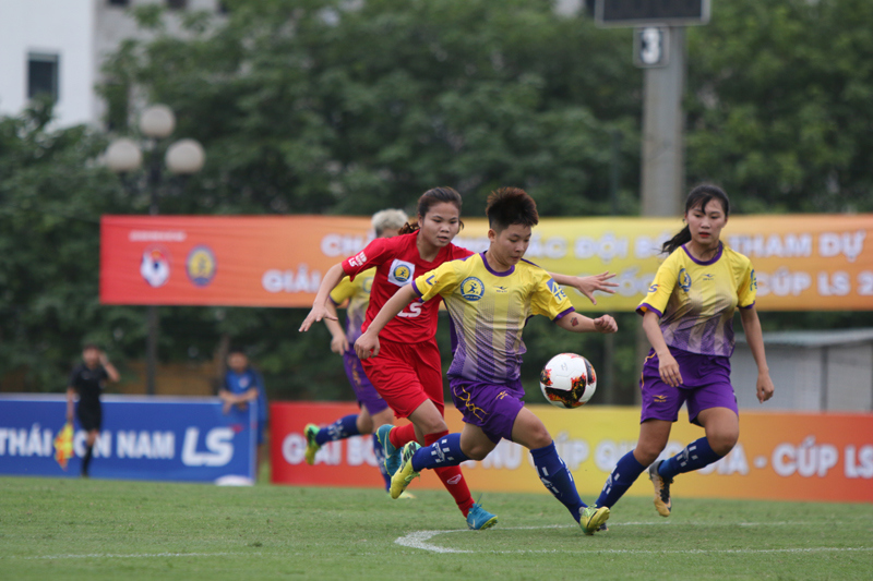 Hà Nội thắng tưng bừng trong ngày khai mạc Giải bóng đá nữ Cup Quốc gia 2019 - Ảnh 2