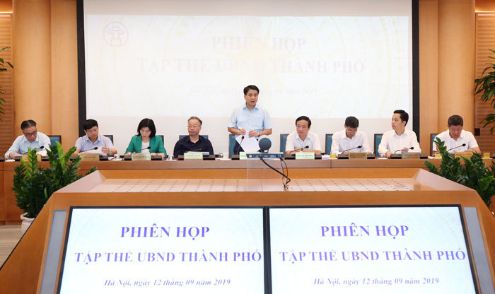 Tập thể UBND TP Hà Nội họp xem xét một số nội dung thuộc thẩm quyền - Ảnh 1