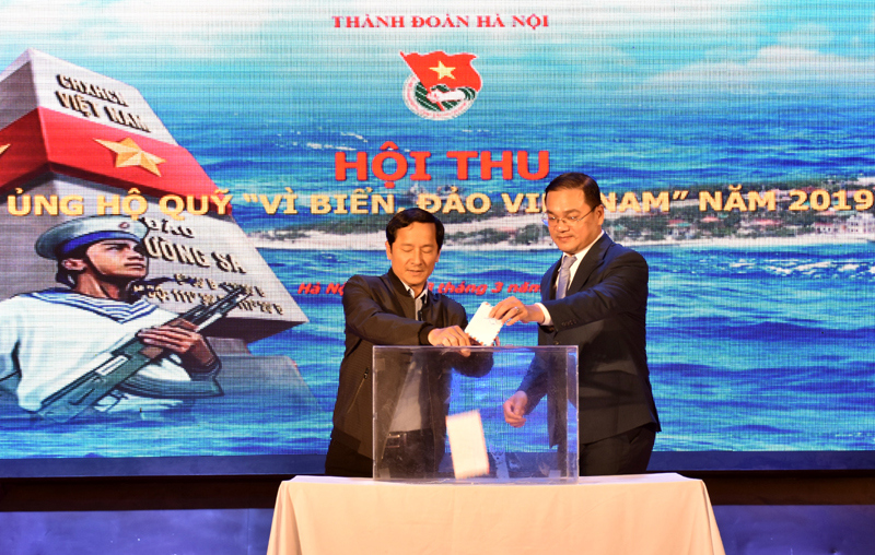 Tuổi trẻ Thủ đô ủng hộ Quỹ “Vì biển đảo Việt Nam” - Ảnh 1
