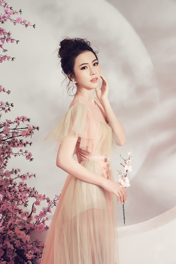 Bộ ảnh đẹp như thần tiên của Hoa hậu Biển Việt Nam Toàn cầu - Ảnh 4