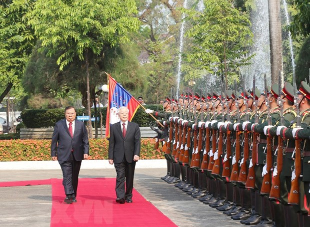 Việt Nam - Lào hội đàm cấp cao, ký kết 9 văn kiện hợp tác - Ảnh 2