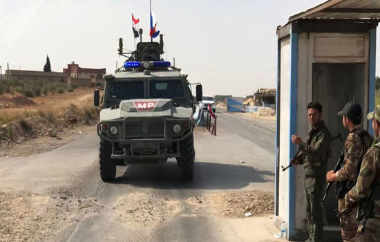 Nga điều thêm 300 quân cảnh tới Syria hỗ trợ người Kurd rút khỏi biên giới với Ankara - Ảnh 1