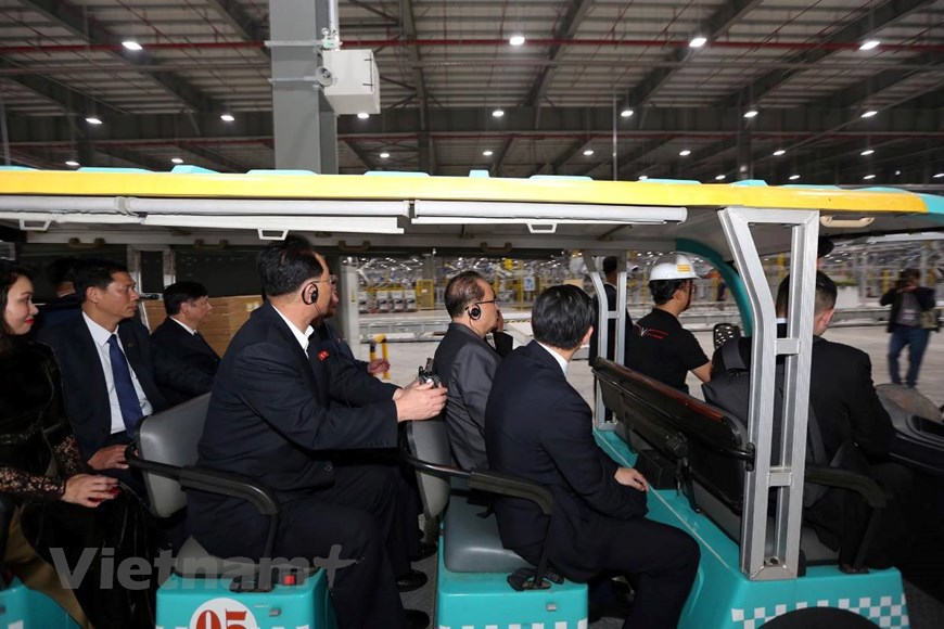 Phó Chủ tịch Đảng Lao động Triều Tiên thăm quan nhà máy VinFast - Ảnh 5