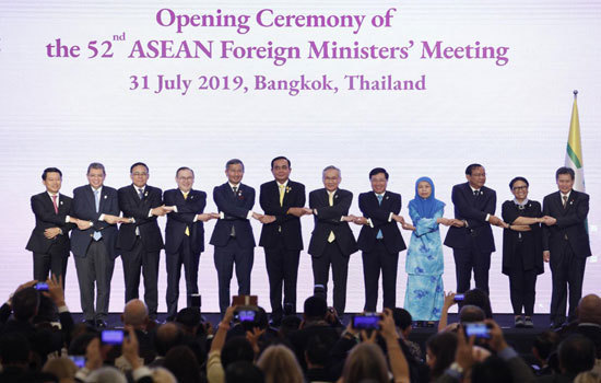 Trung Quốc trấn an ASEAN về vấn đề Biển Đông - Ảnh 1