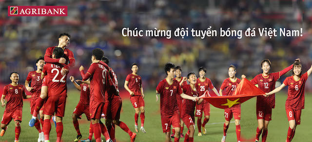 Agribank tặng 2 tỷ đồng cho 2 đội tuyển bóng đá nam và nữ Việt Nam - Ảnh 1