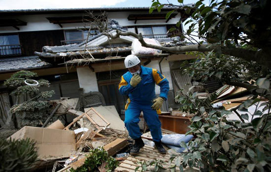 Hình ảnh Nhật Bản tan hoang sau thảm họa mưa lũ lịch sử, gần 200 người thiệt mạng - Ảnh 11