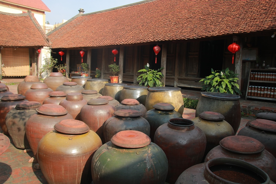 Khám phá giá trị văn hóa, du lịch tại Làng cổ Đường Lâm - Ảnh 3