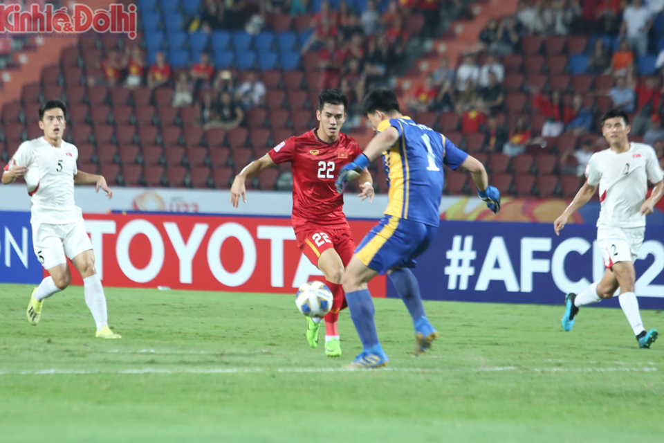 [Ảnh] 90 phút đáng quên của Bùi Tiến Dũng và U23 Việt Nam tại VCK U23 châu Á 2020 - Ảnh 6