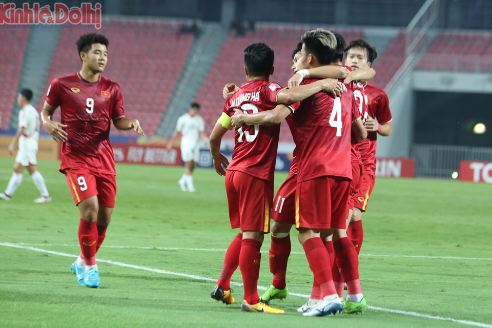 [Ảnh] 90 phút đáng quên của Bùi Tiến Dũng và U23 Việt Nam tại VCK U23 châu Á 2020 - Ảnh 9