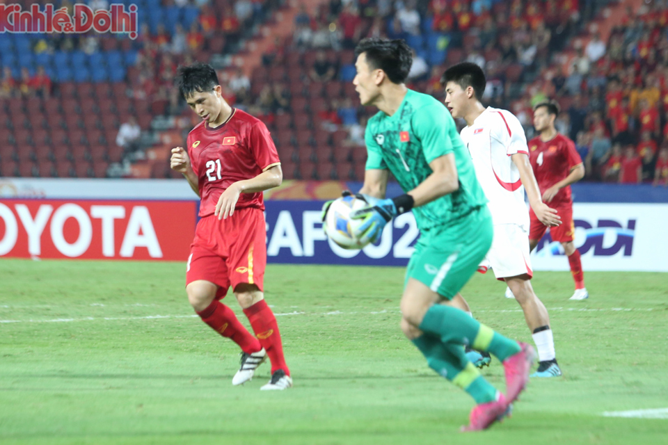 [Ảnh] 90 phút đáng quên của Bùi Tiến Dũng và U23 Việt Nam tại VCK U23 châu Á 2020 - Ảnh 11