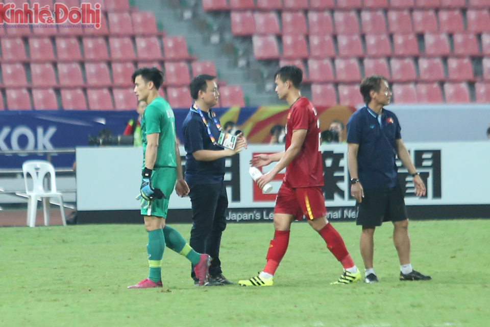[Ảnh] 90 phút đáng quên của Bùi Tiến Dũng và U23 Việt Nam tại VCK U23 châu Á 2020 - Ảnh 23