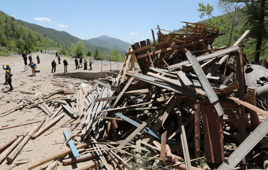 Những hình ảnh mới nhất Triều Tiên phá bỏ bãi thử hạt nhân Punggye-ri - Ảnh 2