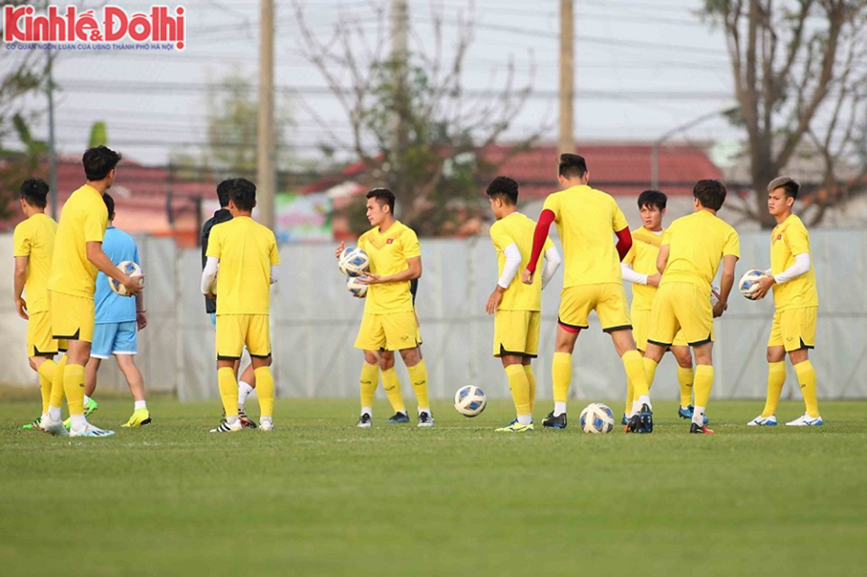 [Ảnh] U23 Việt Nam nhận tin xấu từ hàng phòng ngự trước thềm VCK U23 châu Á 2020 - Ảnh 2