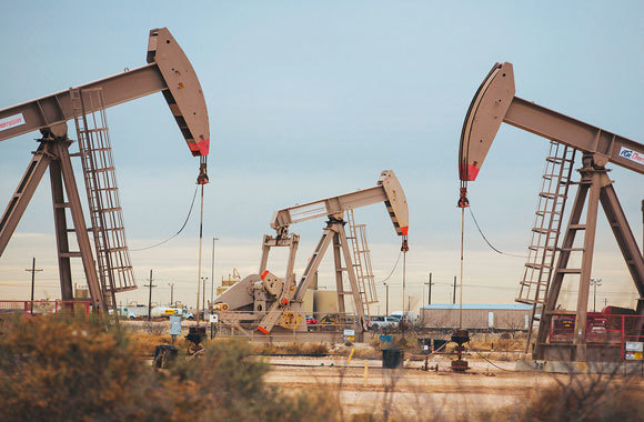 Kỳ vọng Nga - Ả Rập Saudi thu hẹp bất đồng giúp giá dầu phục hồi hơn 2% - Ảnh 1