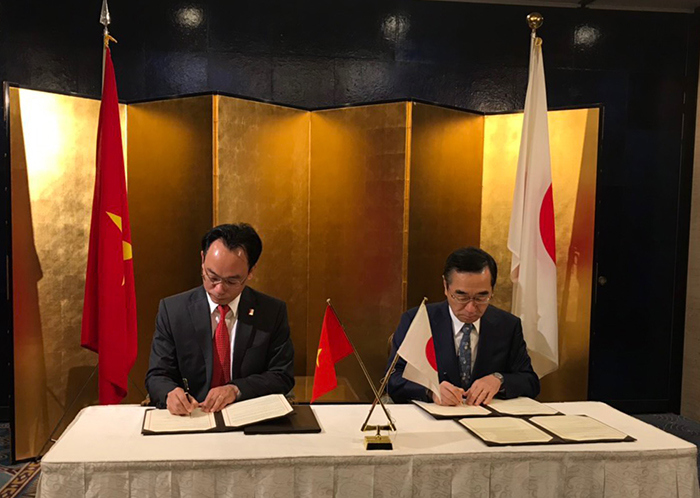 Đại học Bách khoa Hà Nội ký kết với Tổ chức Xúc tiến Thương mại Nhật Bản - Ảnh 1