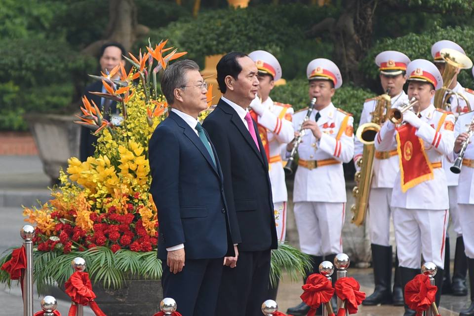 [Chùm ảnh]: Chủ tịch nước Trần Đại Quang chủ trì lễ đón Tổng thống Hàn Quốc Moon Jae-in - Ảnh 2