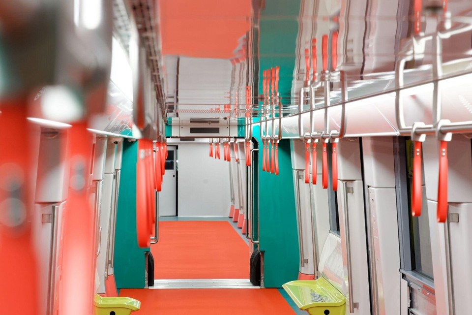 Mục sở thị đoàn tàu đầu tiên tuyến metro Nhổn - Ga Hà Nội trên đất Pháp - Ảnh 6