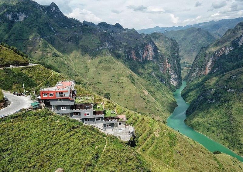 Công trình xây dựng trên đỉnh Mã Pì Lèng và sư Thích Thanh Toàn làm nóng họp báo Bộ Văn hóa - Ảnh 3