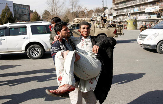 Đánh bom tại trung tâm thủ đô Afghanistan, gần 100 người thiệt mạng - Ảnh 2