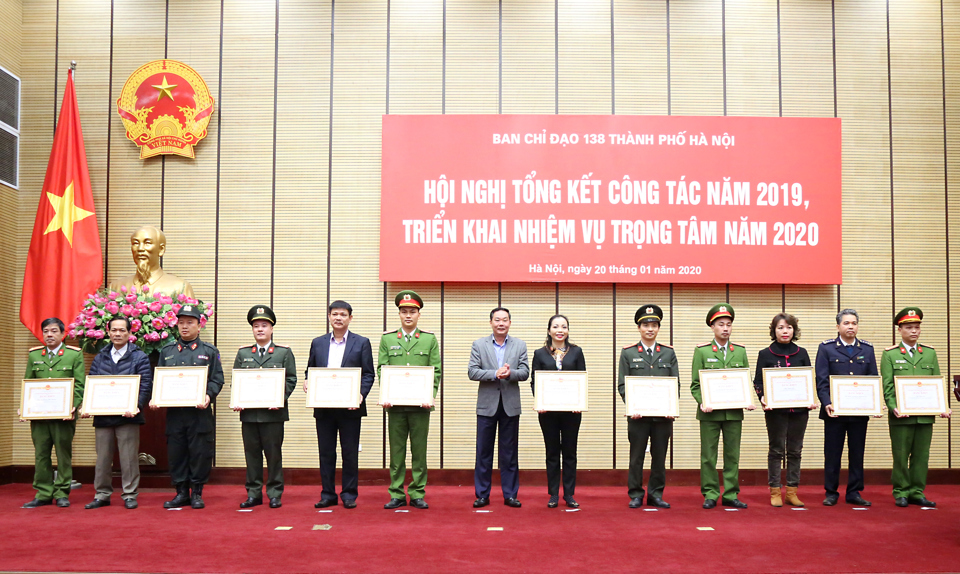 Phó Chủ tịch Lê Hồng Sơn: Chủ động đấu tranh phòng chống, trấn áp các loại tội phạm - Ảnh 3