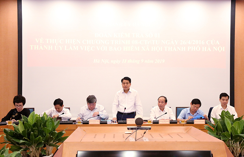 Chủ tịch Nguyễn Đức Chung: Rút ngắn các thủ tục hành chính để tạo thuận lợi tối đa cho người dân - Ảnh 1
