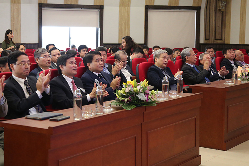 Hà Nội: Nâng cao trách nhiệm công vụ, đẩy mạnh dân vận chính quyền trong điều kiện mới - Ảnh 1