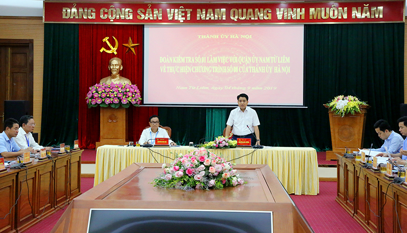 Chủ tịch Nguyễn Đức Chung: Chú trọng phát triển dịch vụ, thương mại tại quận Nam Từ Liêm - Ảnh 1