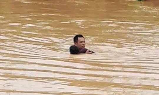Đi qua suối, học sinh lớp 5 bị nước lũ cuốn tử vong ở Lạng Sơn - Ảnh 1