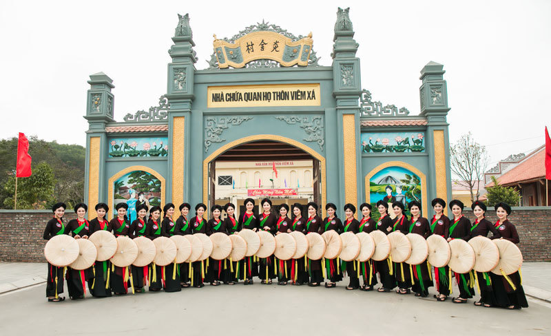Thí sinh “Người đẹp Kinh Bắc” hào hứng trải nghiệm văn hóa quan họ - Ảnh 1