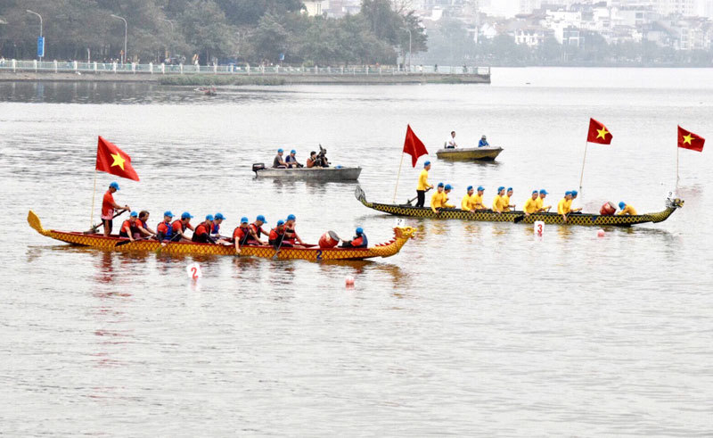 Hơn 700 VĐV tranh tài ở Lễ hội Bơi chải thuyền rồng Hà Nội mở rộng năm 2019 - Ảnh 7