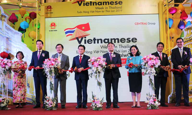 Khai mạc Chương trình Tuần hàng Việt Nam tại Thái Lan - Ảnh 1
