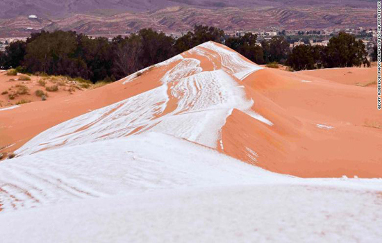 Chùm ảnh tuyết phủ trắng sa mạc nóng nhất thế giới - Ảnh 3