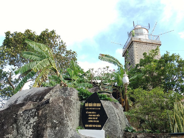 Đầu Xuân Kỷ Hợi ghé thăm ngọn hải đăng cổ nhất Việt Nam - Ảnh 3