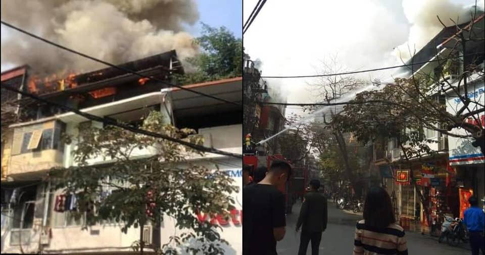 Hà Nội: Cháy dữ dội tại ngôi nhà 4 tầng ở phố Hàng Nón - Ảnh 1