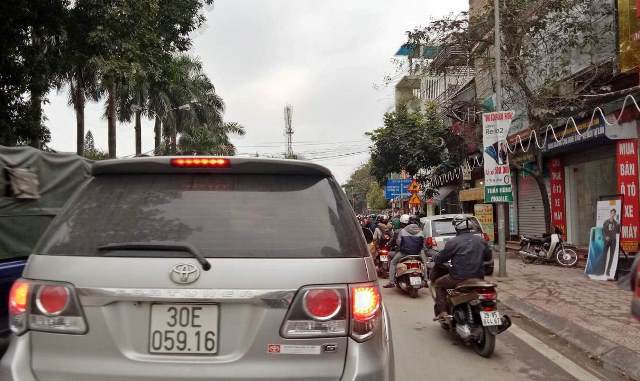 Toàn cảnh giao thông ngày đầu nghỉ Tết Canh Tý 2020 - Ảnh 5