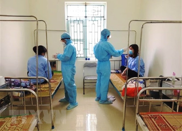 Huyện Sóc Sơn cách ly 9 trường hợp đến thăm khám tại Bệnh viện Bạch Mai - Ảnh 1